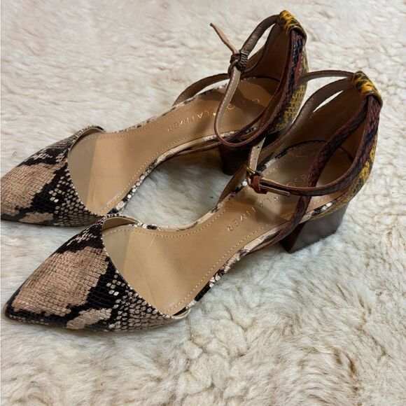 Gibson & Latimer Leilani shoes in Snake Print size 7 - Picture 7 of 8